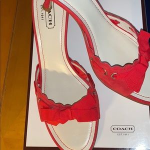 Coach suede kitten heel mules👠👠